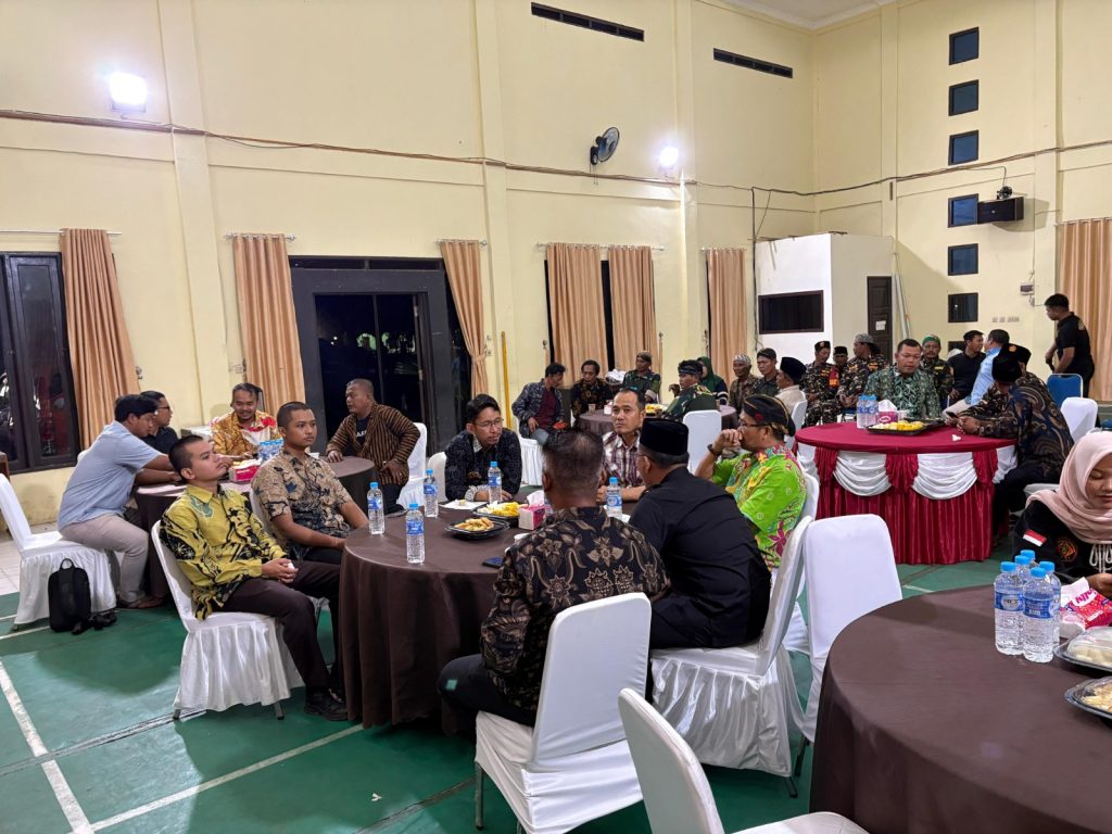 nonton wayang polres gumas