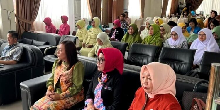 Ketua-Komisi-I-DPRD-Barut-750x375