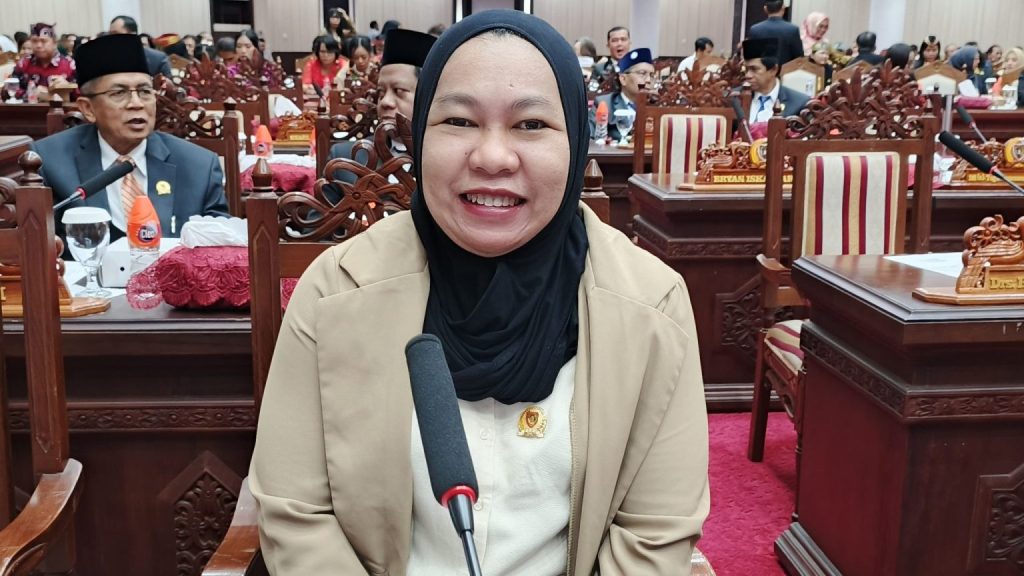 DPRD Kalteng__Kasriyani 3
